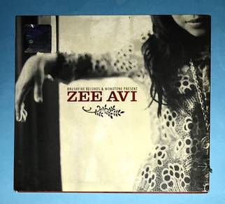 ZEE AVI SELF TITLED Cd