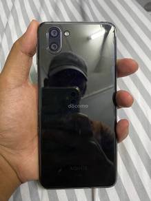Sharp Aquos R3