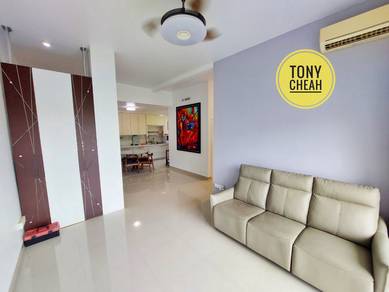Condominium For Sale in Boulevard Condominium (BLVD)