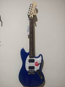 squire by fender bullet mustang HH