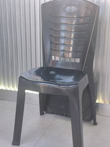 urgent second -hand chair clearance sale 