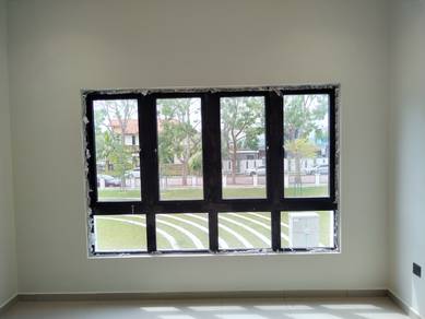 Tingkap Multi Point Rumah Aluminium Glass