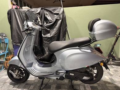 Vespa Primavera 150