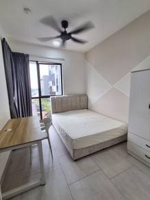 Room in Seri Kembangan, SGR