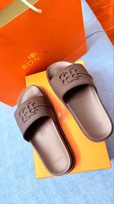 sandal bonia original