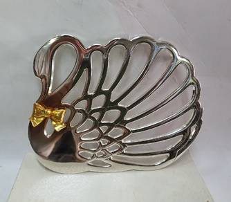 Vintage Footed Swan Trivet Silver Plate Tarnish Re