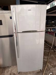 peti ais dua pintu plasma 550liter