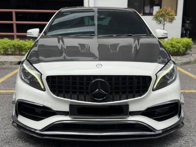Mercedes Benz A250 250 SPORTS (CBU) in Desa Petaling, KUL