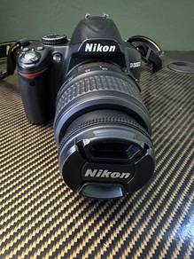 Nikon D3000 DSLR Camera Full Set with Accessories