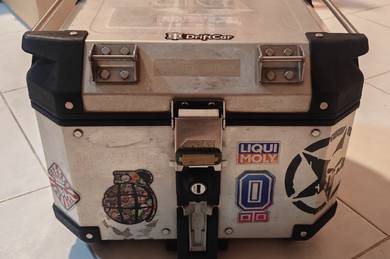 GIVI Trekker Outback 42 Top Case
