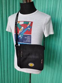 Sling Bag Looney Tunes
