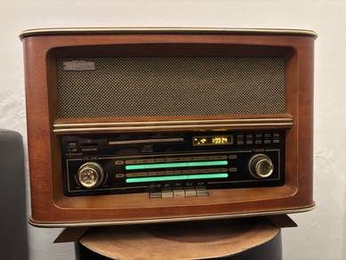 vintage radio