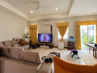 Semi-Detached House For Sale in Rawang,SGR