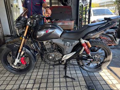 Keeway RKV 200G