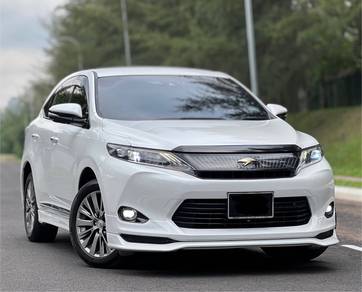 Toyota Harrier PREMIUM ADVANCE PACKAGE in Johor Bahru, JHR