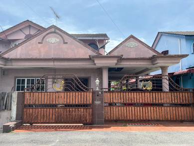 Semi-Detached House For Sale in Kuala Kangsar,PRK