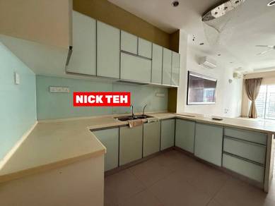 3.5-storey Terraced House For Sale in Tanjung Bungah,PNG