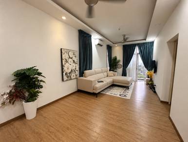 Condominium For Rent in Lakefront Homes @ Cyberjaya