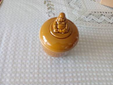 Little Buddha container with lid