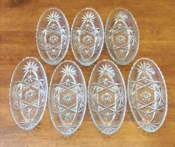 Pinggan antique oval pressed glass deep plate 7