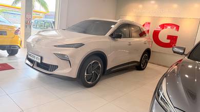 MG S5 LUX LONG RANGE in Seri Kembangan, SGR