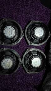 speaker persona cvt mc2 ingin dilepaskan 
