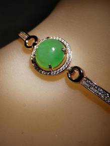 Icy Ice Green Burma Jadeite Jade Bracelet