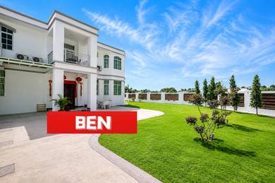 Bungalow House For Sale in Tanjung Bungah,PNG
