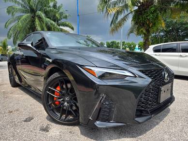 Lexus IS 300 F-SPORT in Petaling Jaya, SGR
