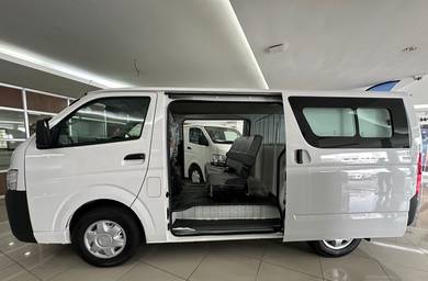 Foton View CS2 WINDOW VAN in Bandar Sunway, SGR