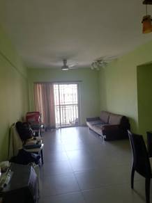 Condominium For Sale in Bayu Tasik 1