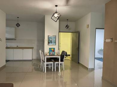 Condominium For Sale in Dwiputra Residences