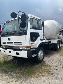 NISSAN Mixer Concrete Truck