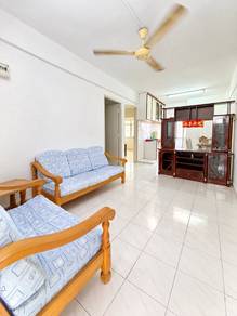 Flat For Rent in Farlim 4E