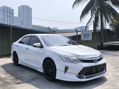 Toyota Camry HYBRID PREMIUM in Cheras, SGR