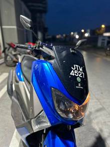 Yamaha NMAX