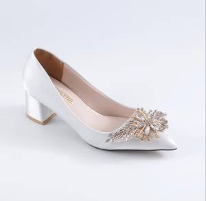 kasut nikah offwhite