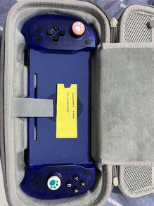 Switch pro grip + hard pouch