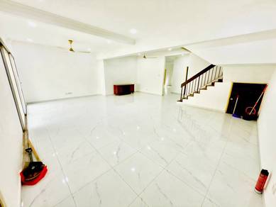 Semi-Detached House For Sale in Cheras,SGR