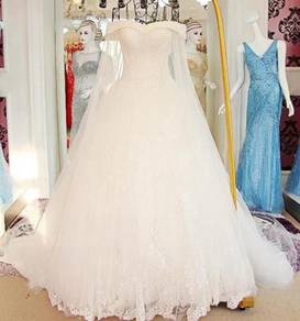 White off shoulder fishtail wedding gown RB1224
