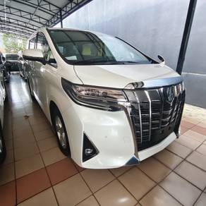 Toyota Alphard X in Petaling Jaya, SGR