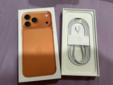 Apple iPhone 17 Pro Max 256GB Cosmic Orange
