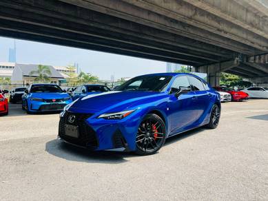 Lexus IS 300 F-SPORT in Cheras, KUL