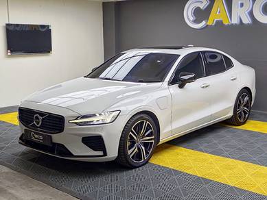 Volvo S60 T8 R-DESIGN in Puchong, SGR