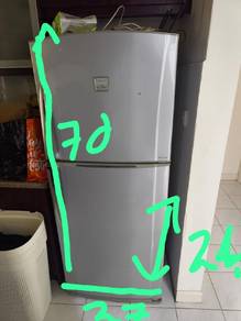 peti sejuk brand Toshiba 