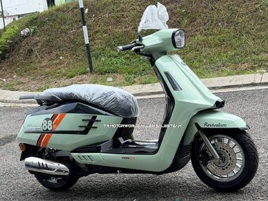 Brixton MOUCCA 250