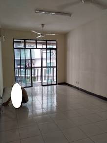 Condominium For Rent in Diamond Residences