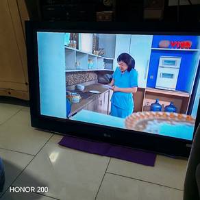 42inch Full HD lcd tv