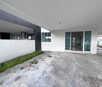 Semi-Detached House For Sale in Kuching,SWK