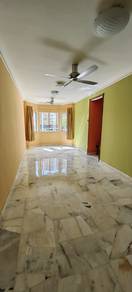 Condominium For Sale in Desaminium Flora